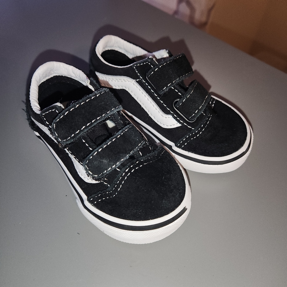 3/$15 Vans Baby sneakers